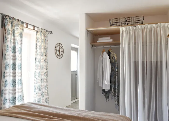 아파트 Koukounari Paros *