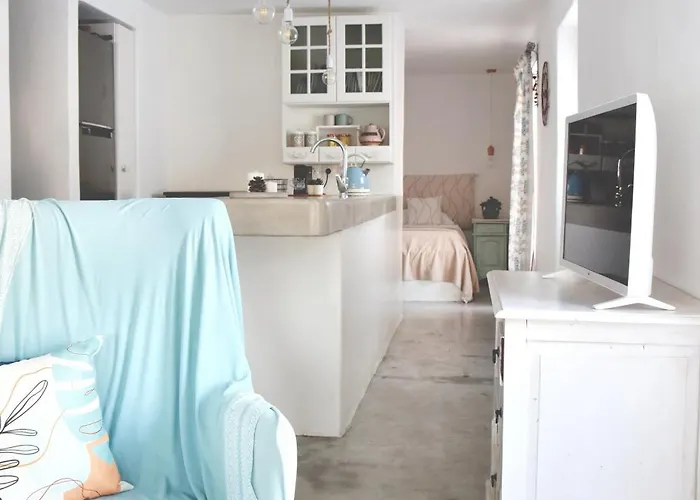 Koukounari Paros * נאוסה